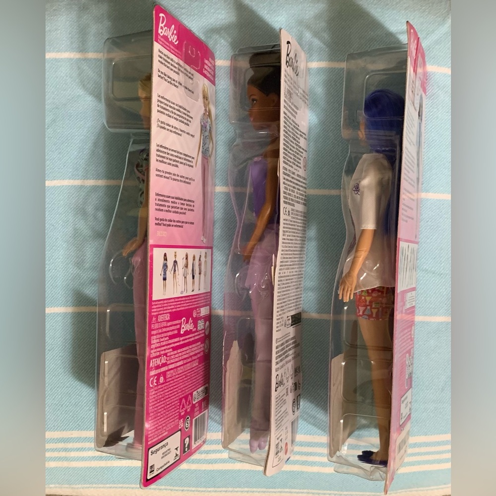 NIB Barbie Nurse, Ballerina, Scientist - Three (3) You Can Be Anything Dolls. - Picture 6 of 8